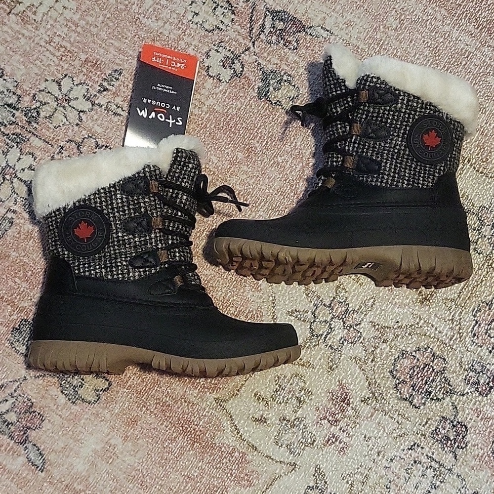Storm by Cougar Women's Cabin Black Pull On Ankle Lace Up Waterproof Boot Size 6